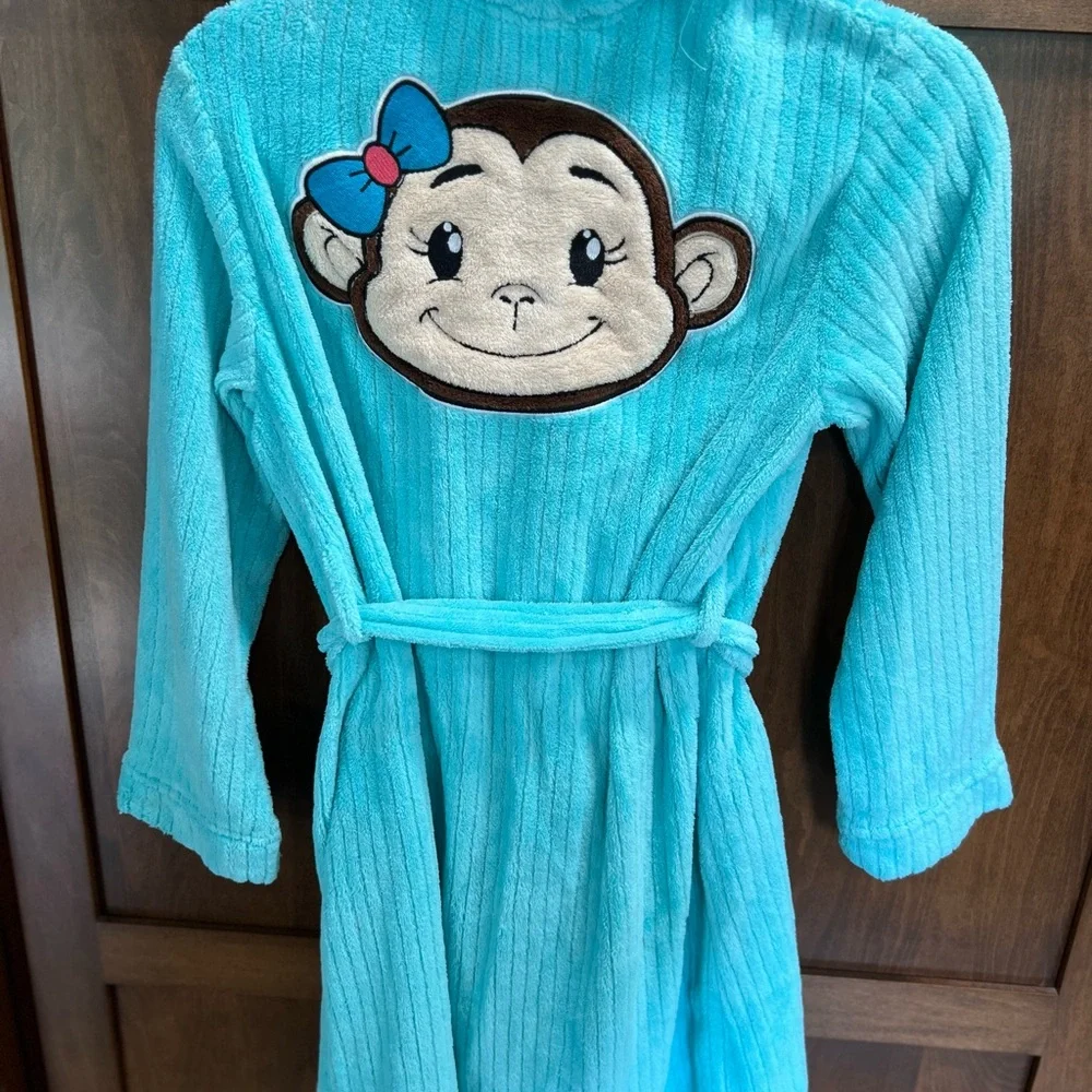 EUC~ Joe Boxer children’s robe, size 10/12.